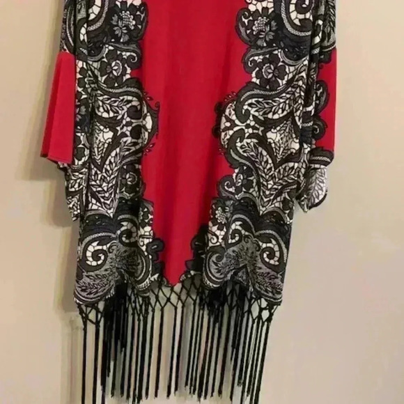 Joseph Ribkoff  red/black shawl, fringe,size 6 - Picture 5 of 6